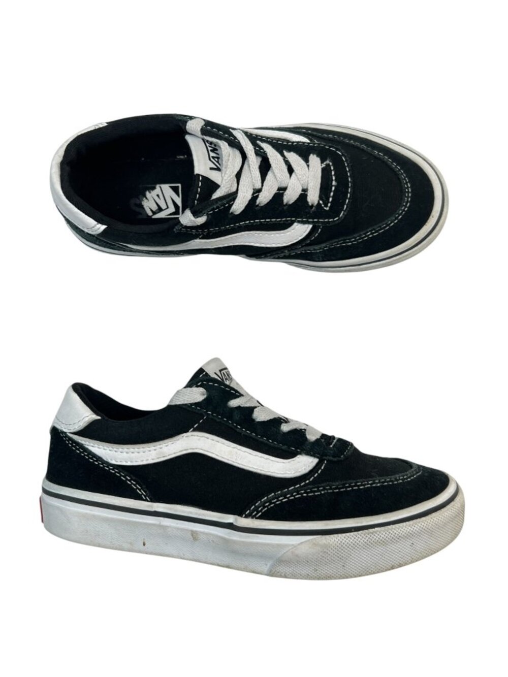 Vans Youth Boys' Brooklyn Sneaker suede and canvas Black White Unisex 1.5